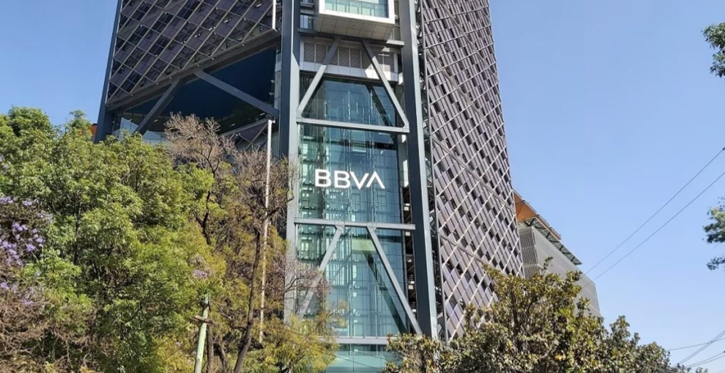 que-dias-cierran-los-bancos-semana-santa-2024