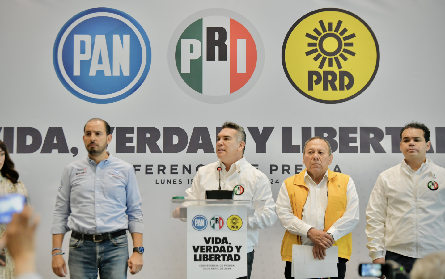 Captura de pantalla 2024-04-15 a la(s) 3.53.42 p.m..png