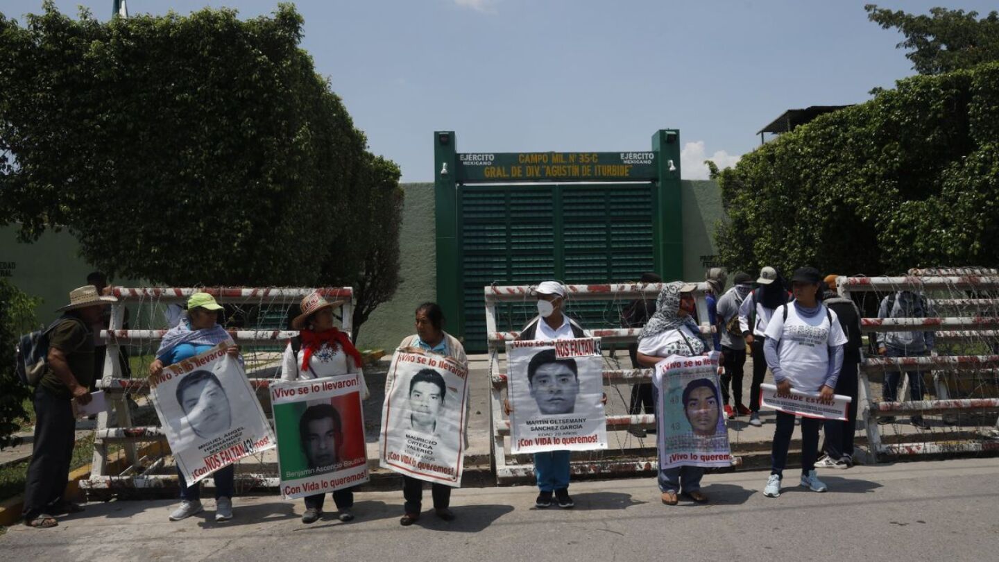 nueva version oficial caso ayotzinapa