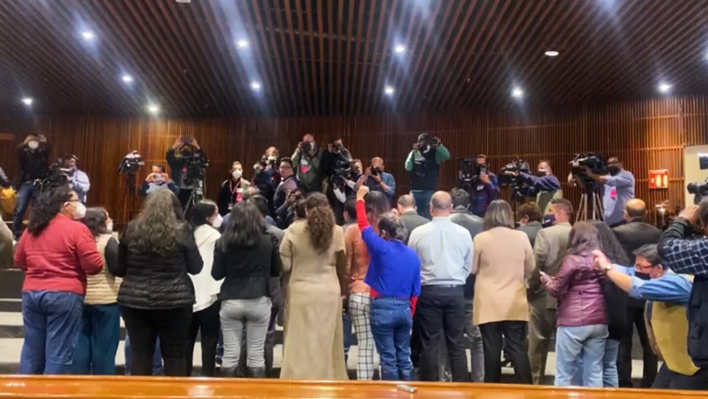 protesta-periodistas-diputados