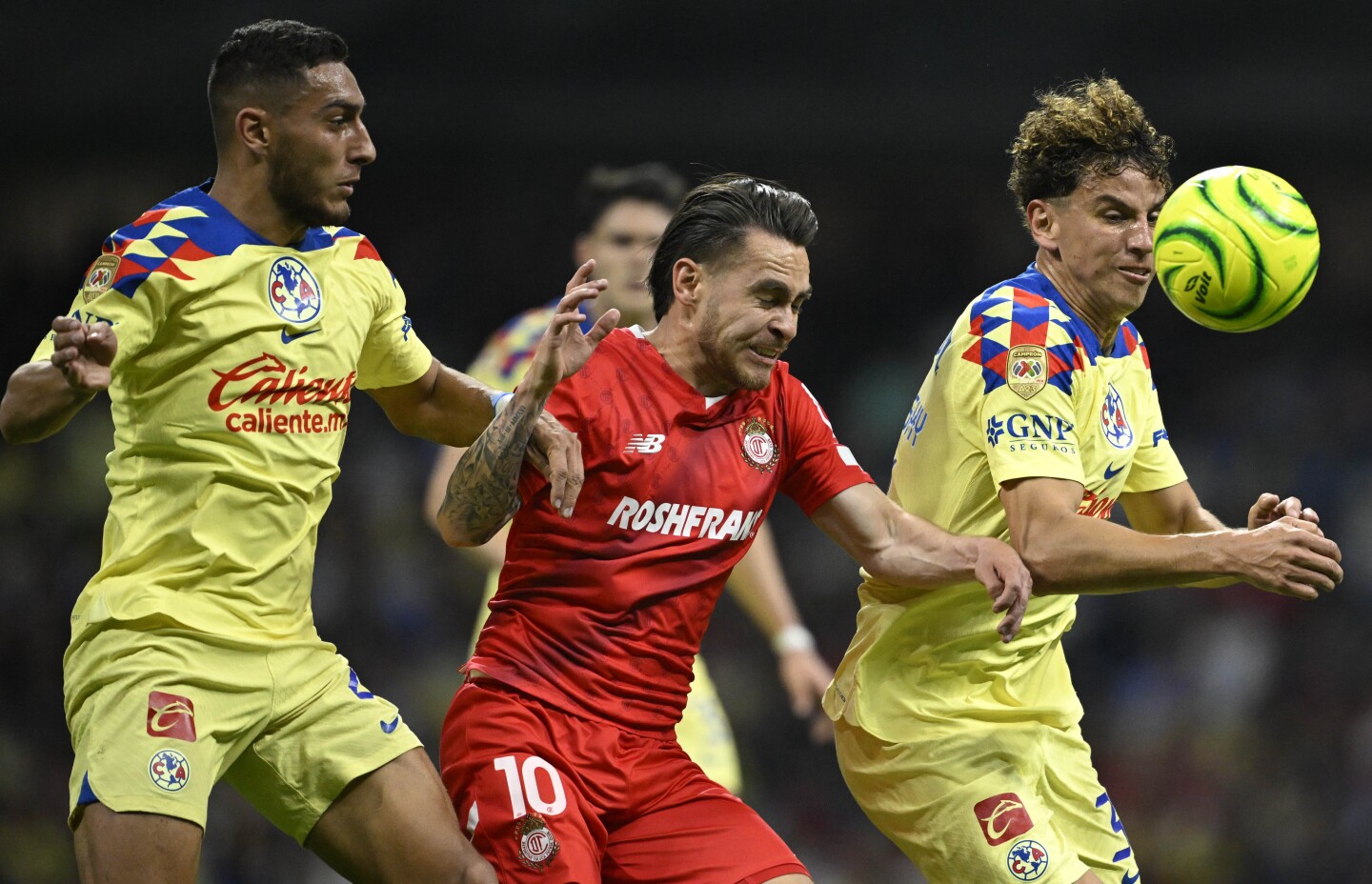 Goliza en el Azteca!: América aplasta a Toluca