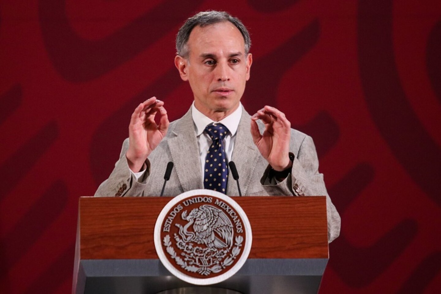 Hugo López-Gatell, subsecretario de Prevención y Promoción de la Salud, durante la conferencia.