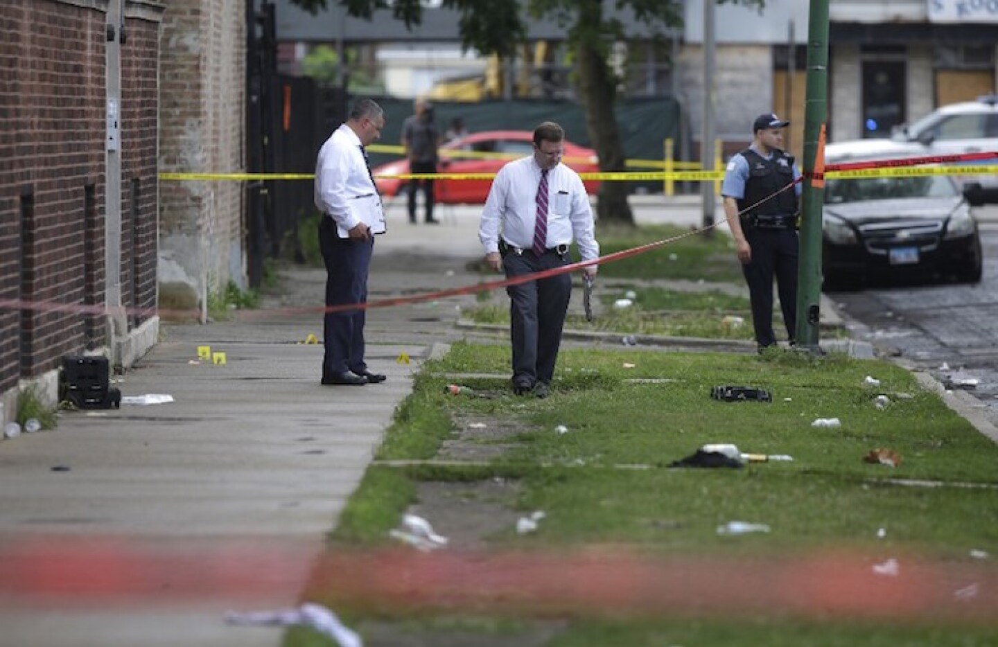At Least 30 Shot And 2 Killed In Spate Of Overnight Mass Shootings In Chicago