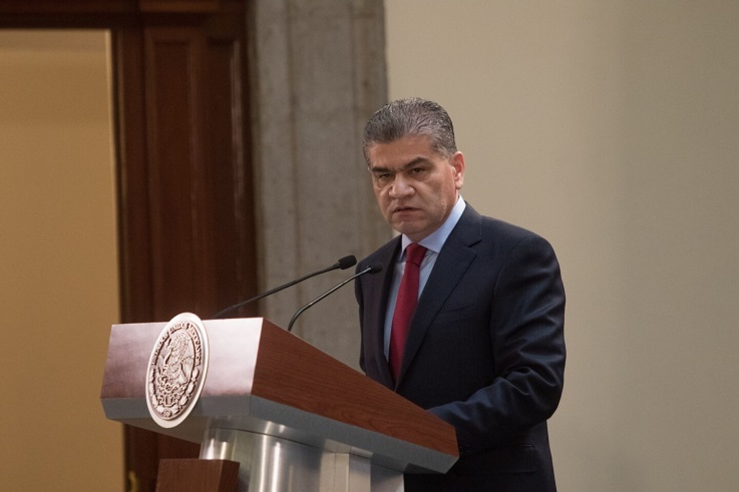 CIUDAD DE MEXICO, 24MARZO2019.- El gobernador de Coahuila, Miguel Riquelme,  durante el acto protocolario de la reinstalación del Sistema Nacional de Personas, en Palacio Nacional. FOTO: MOISÉS PABLO /CUARTOSCURO.COM