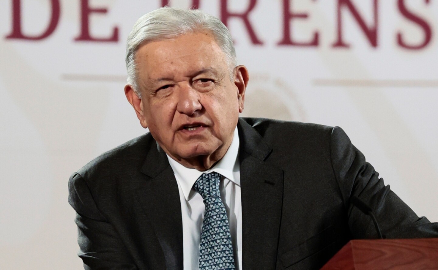 AMLO-lamenta-asesinato-de-julio-almanza