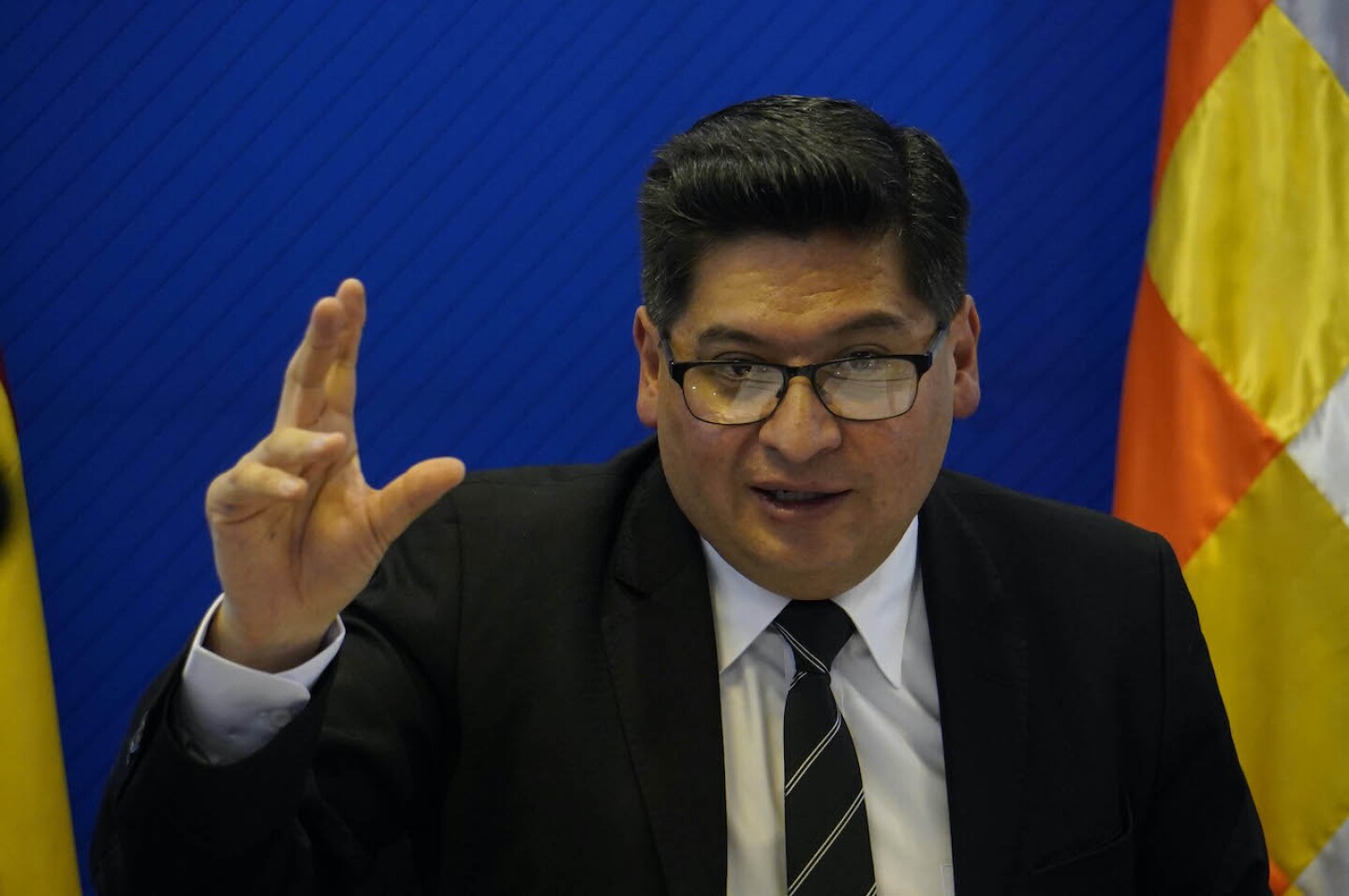 El Gobierno boliviano dice que la Ley del Oro ayudar· a reconstruir la economÌa