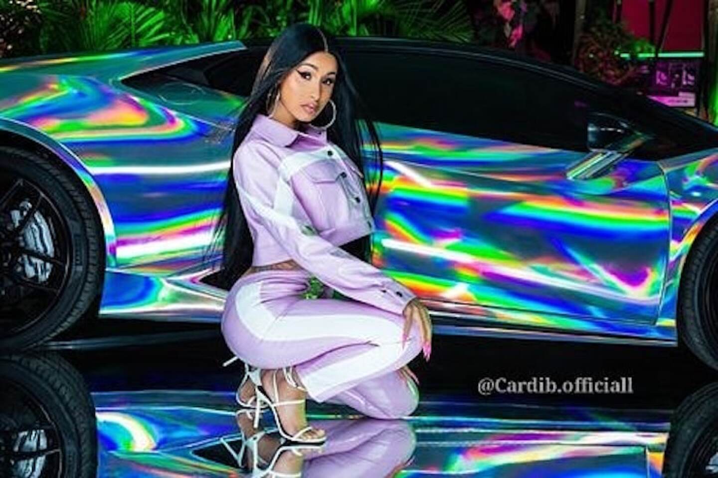 Cardi-B