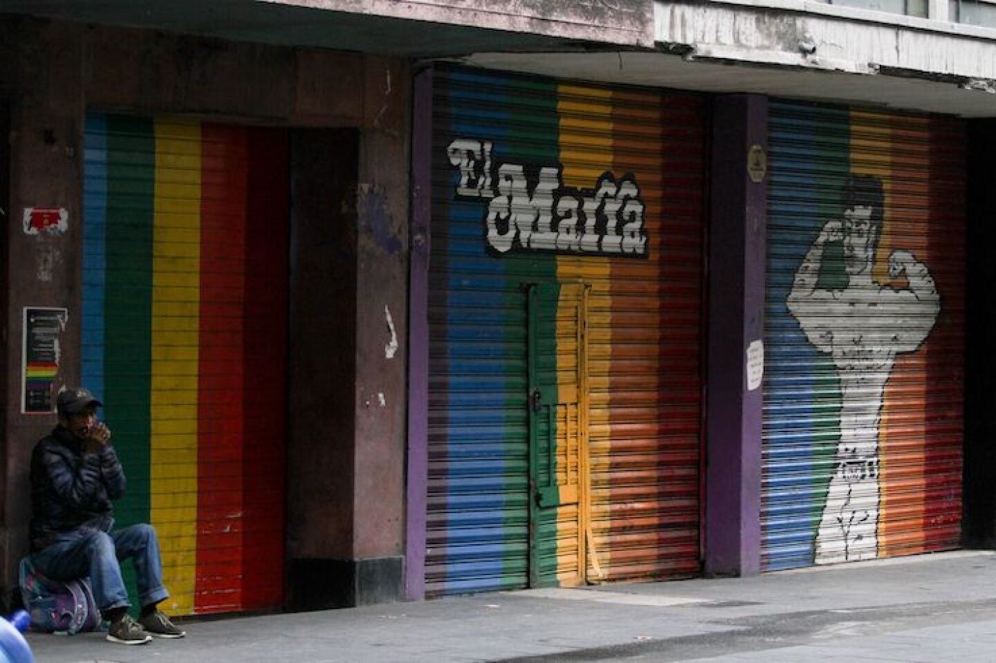 bares LGBT+