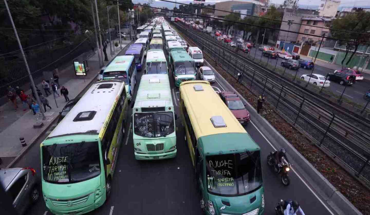 mega-bloqueo-transportistas-cdmx.jpg