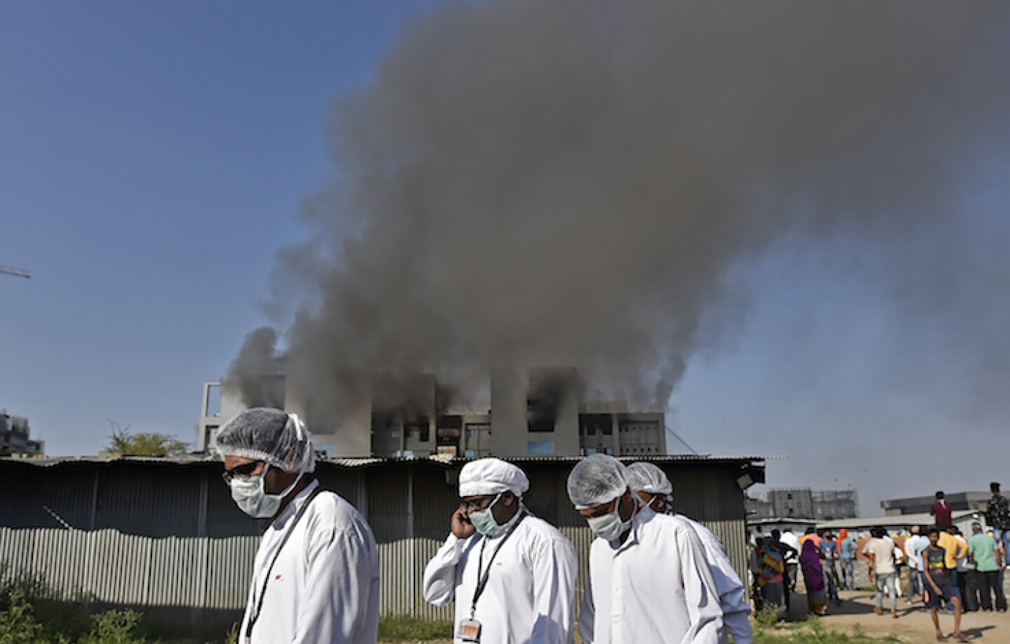 INDIA-HEALTH-VIRUS-VACCINE-FIRE