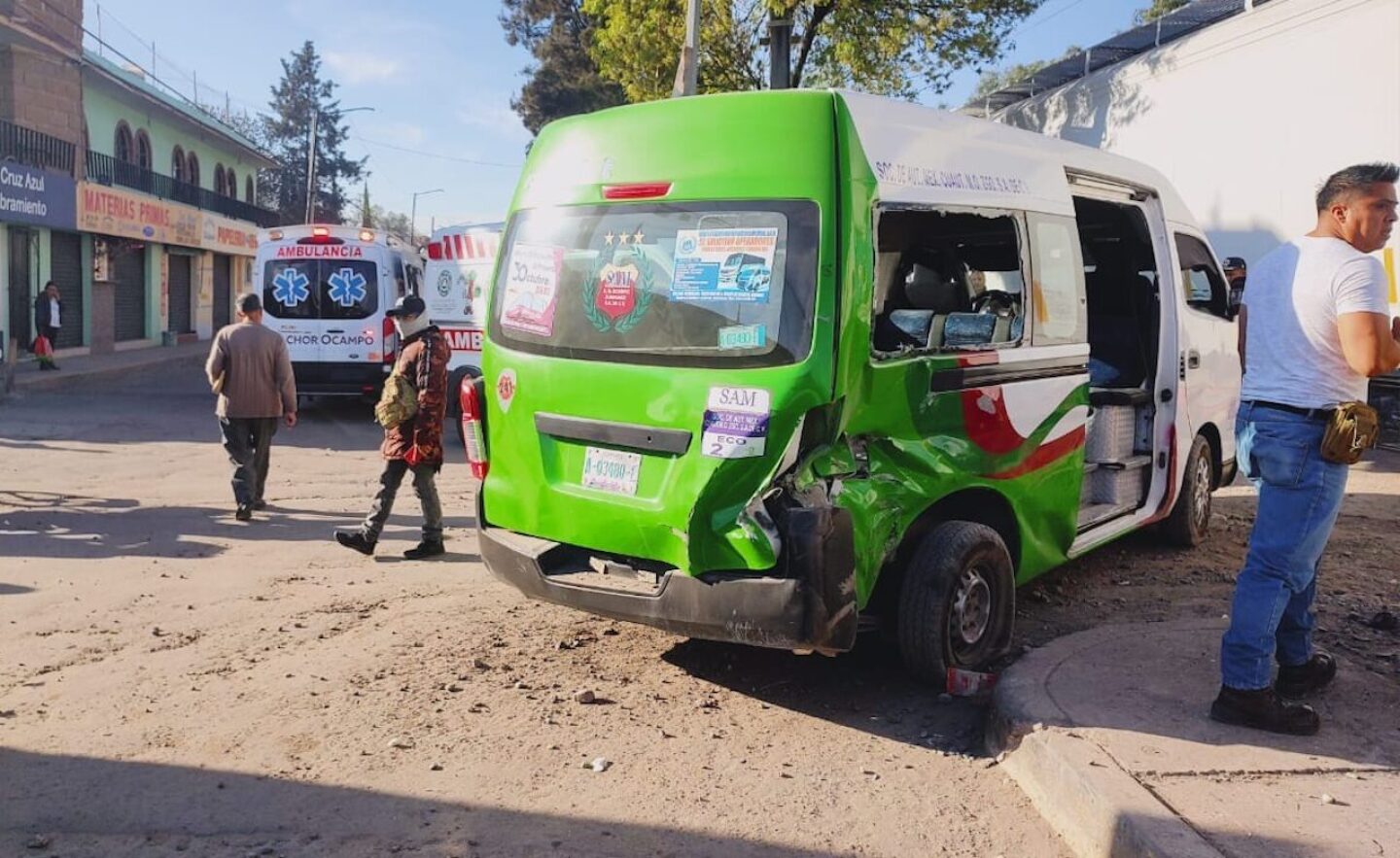 accidente-en-cuautitlan-izcalli-tren-y-combi-chocan-en-san-mateo