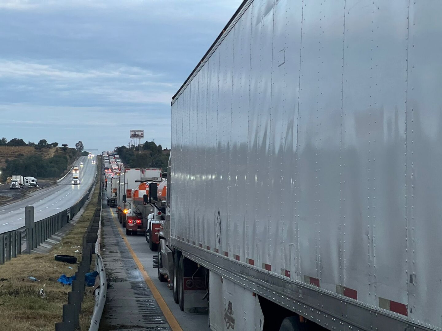 Autopista México-Querétaro cierres