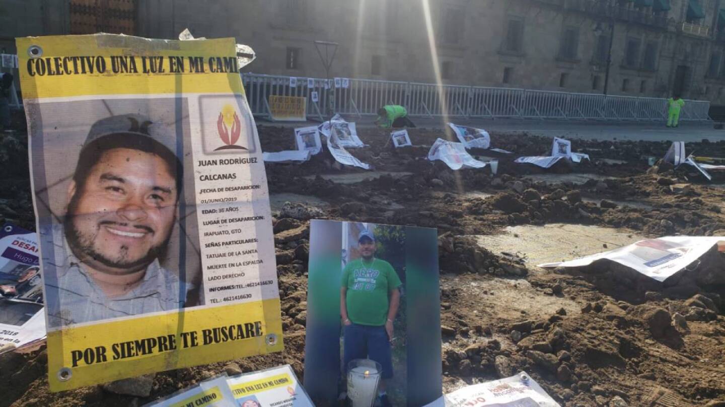 familiares personas desaparecidas guanajuato palacio nacional