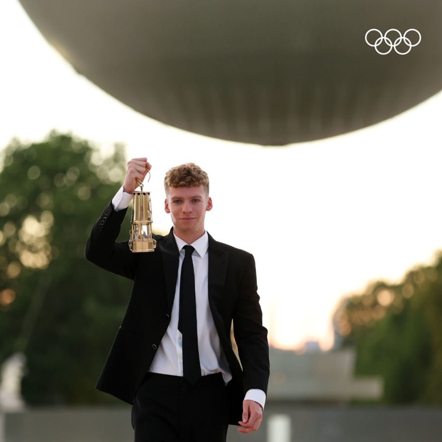 quien-es-el-atleta-que-apago-el-pebetero-olimpico