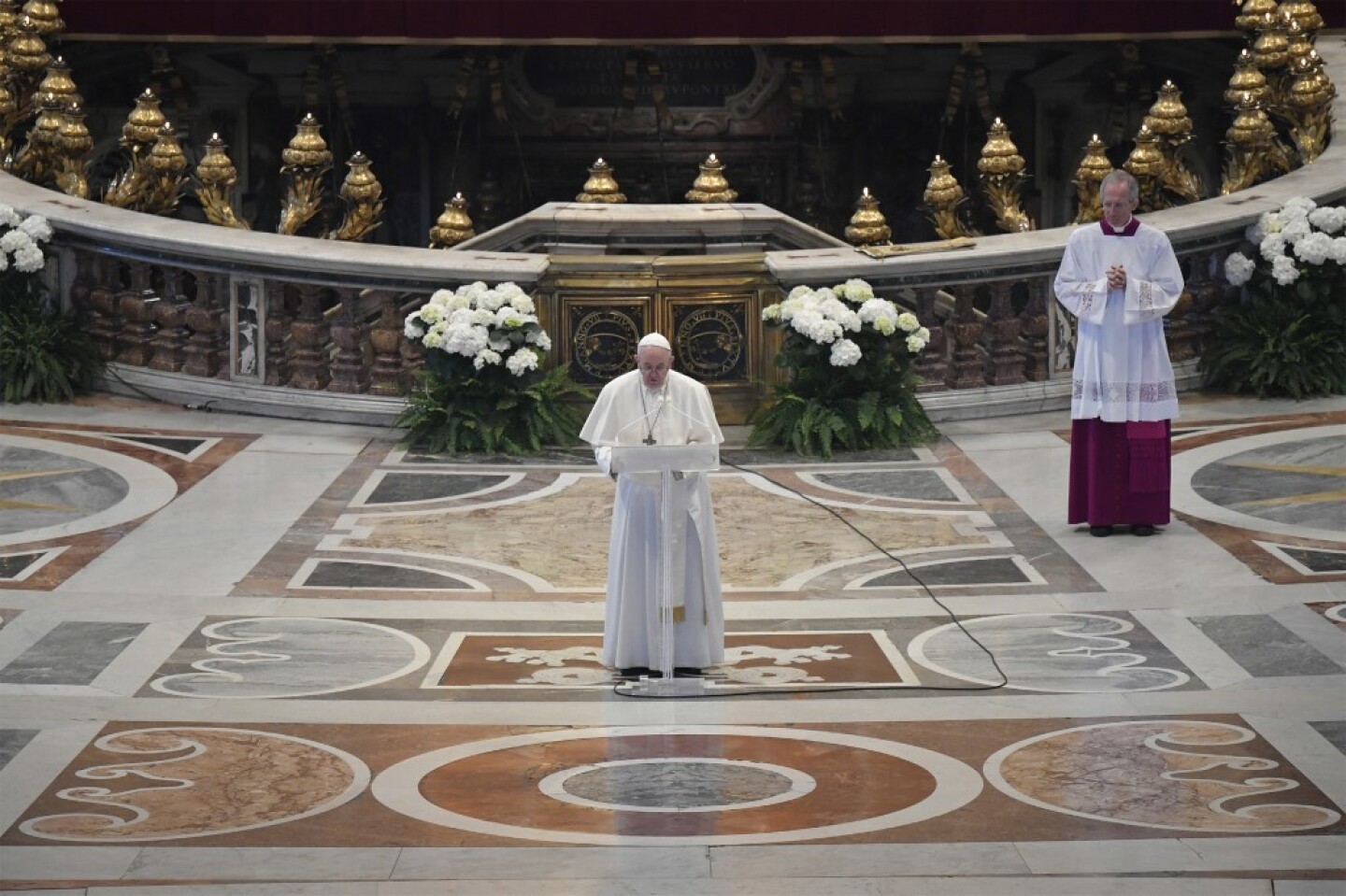 VATICAN-RELIGION-POPE-HEALTH-VIRUS-EASTER-SUNDAY-MASS