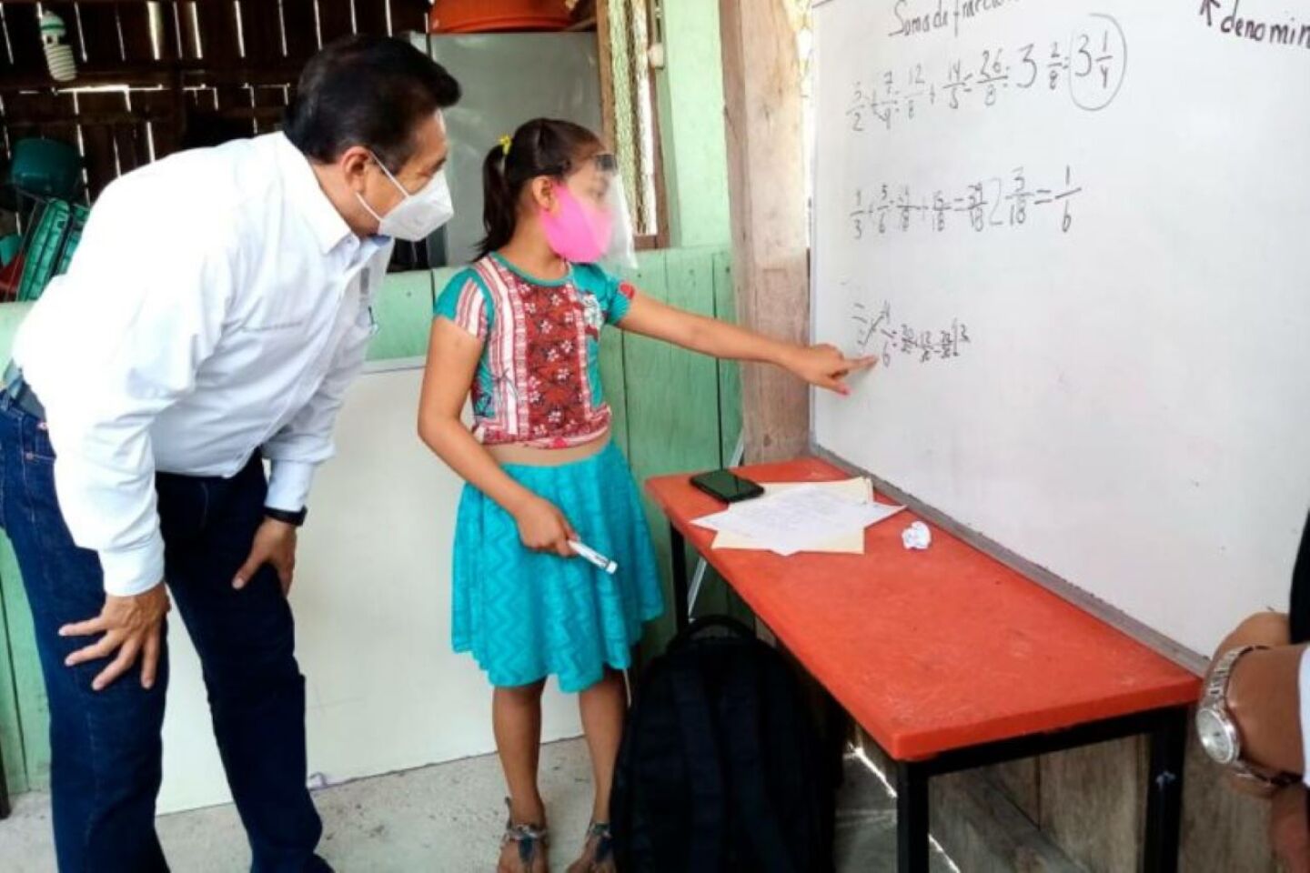 hay-clases-26-de-mayo