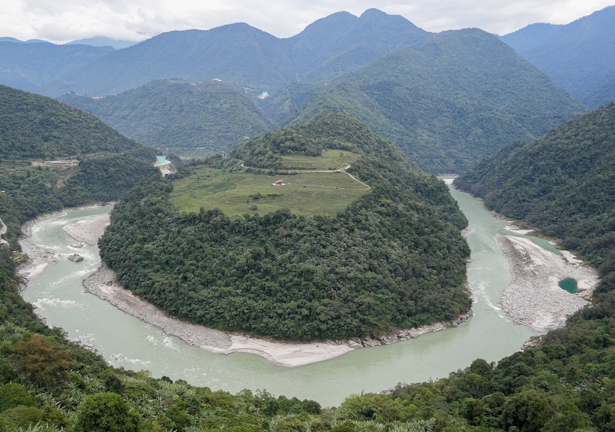 China alista la 'presa hidroeléctrica más grande del mundo'; esto se sabe
