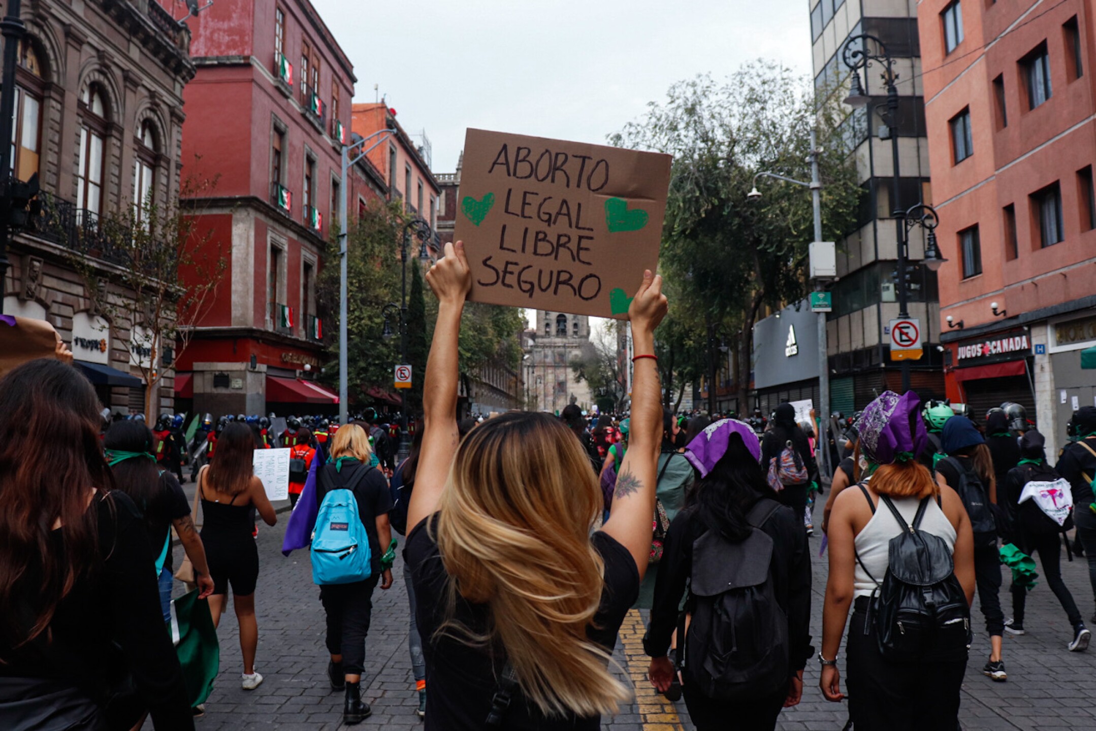 BE92B472-AB4B-476A-BD6F-D3173FBC30C9