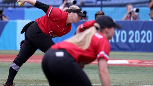 Canadá vs México en softbol en Tokio 2020