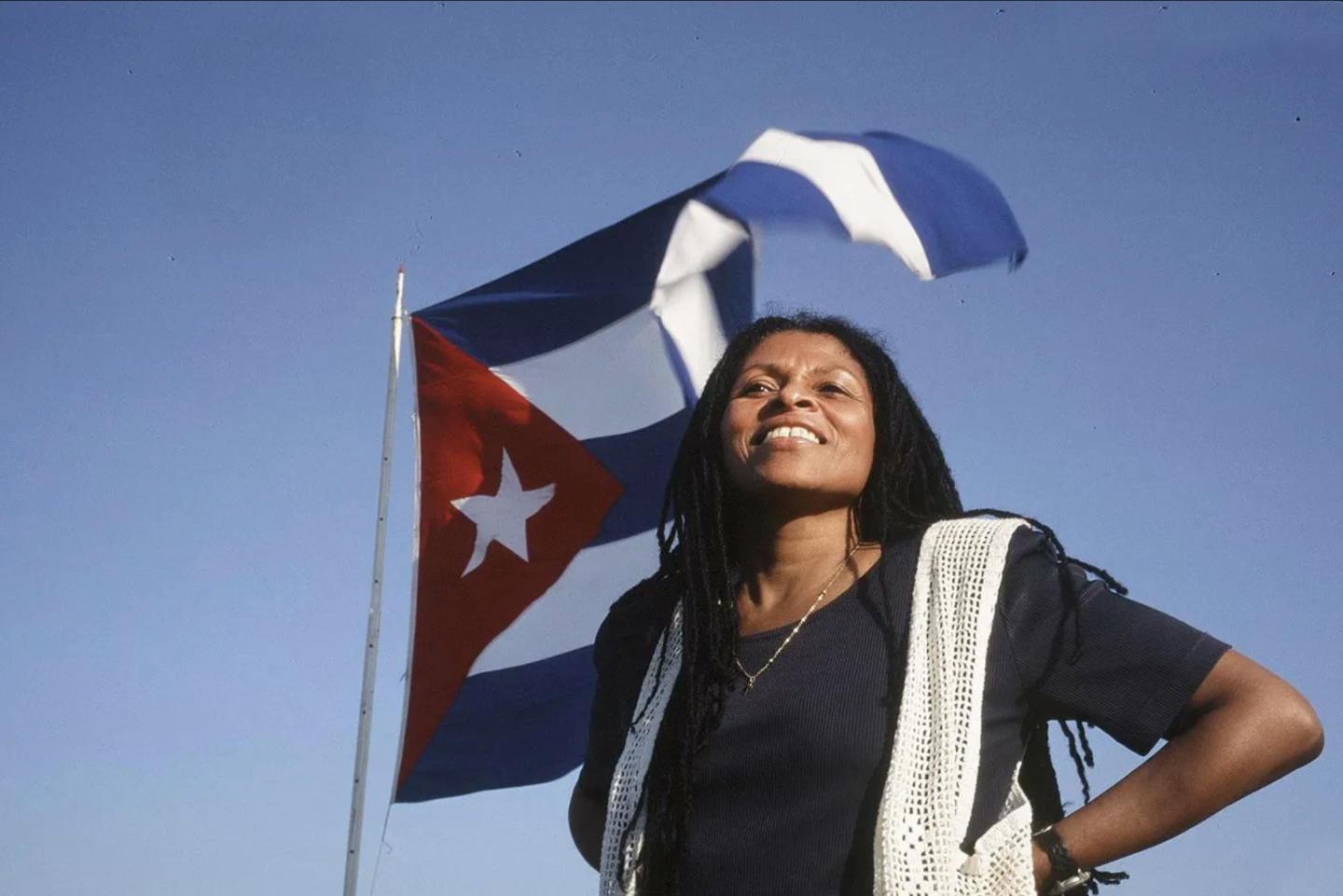 Quién fue la activista Assata Shakur, por qué murió exiliada en Cuba y por qué era tan buscada por el FBI