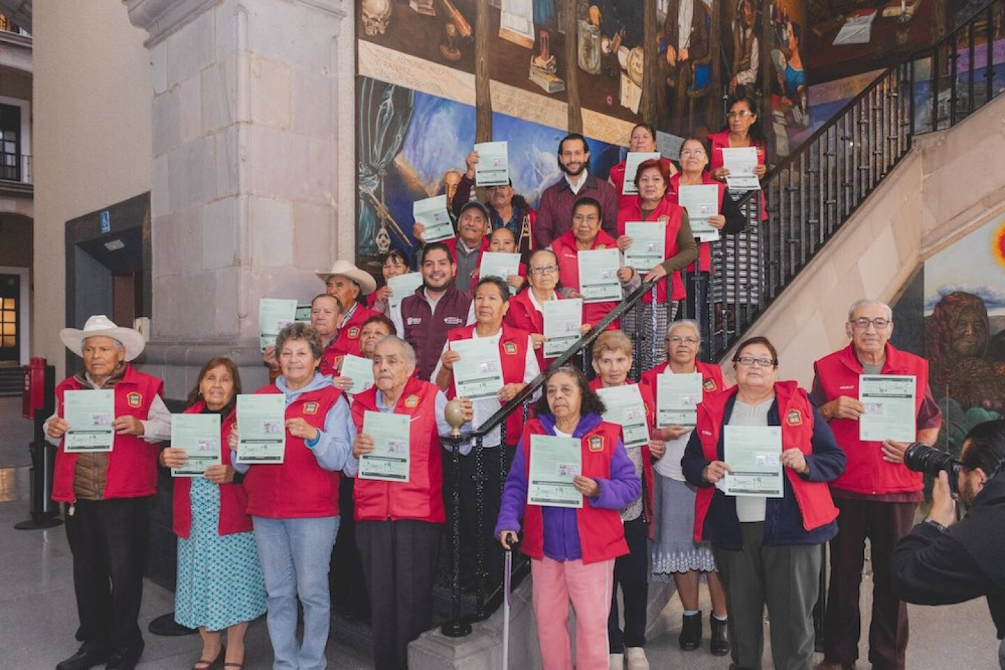 Visa para adultos mayores del Edomex.jpg