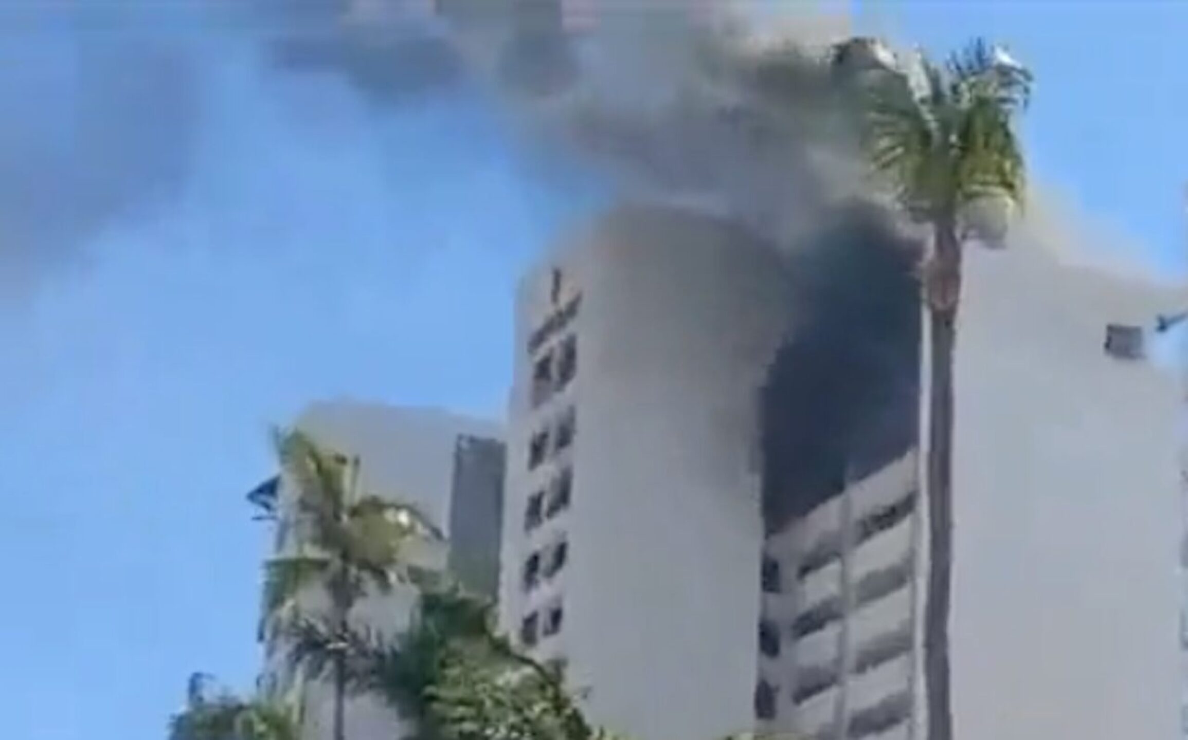 incendio-en-acapulco-1