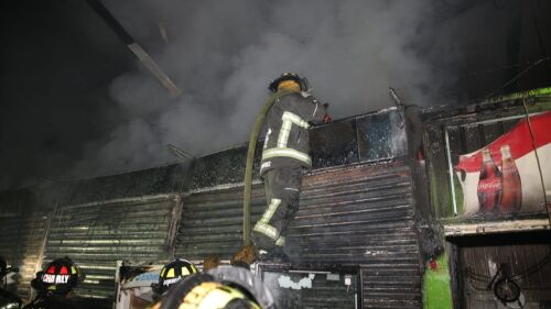 incendio mercado de jamaica (1)