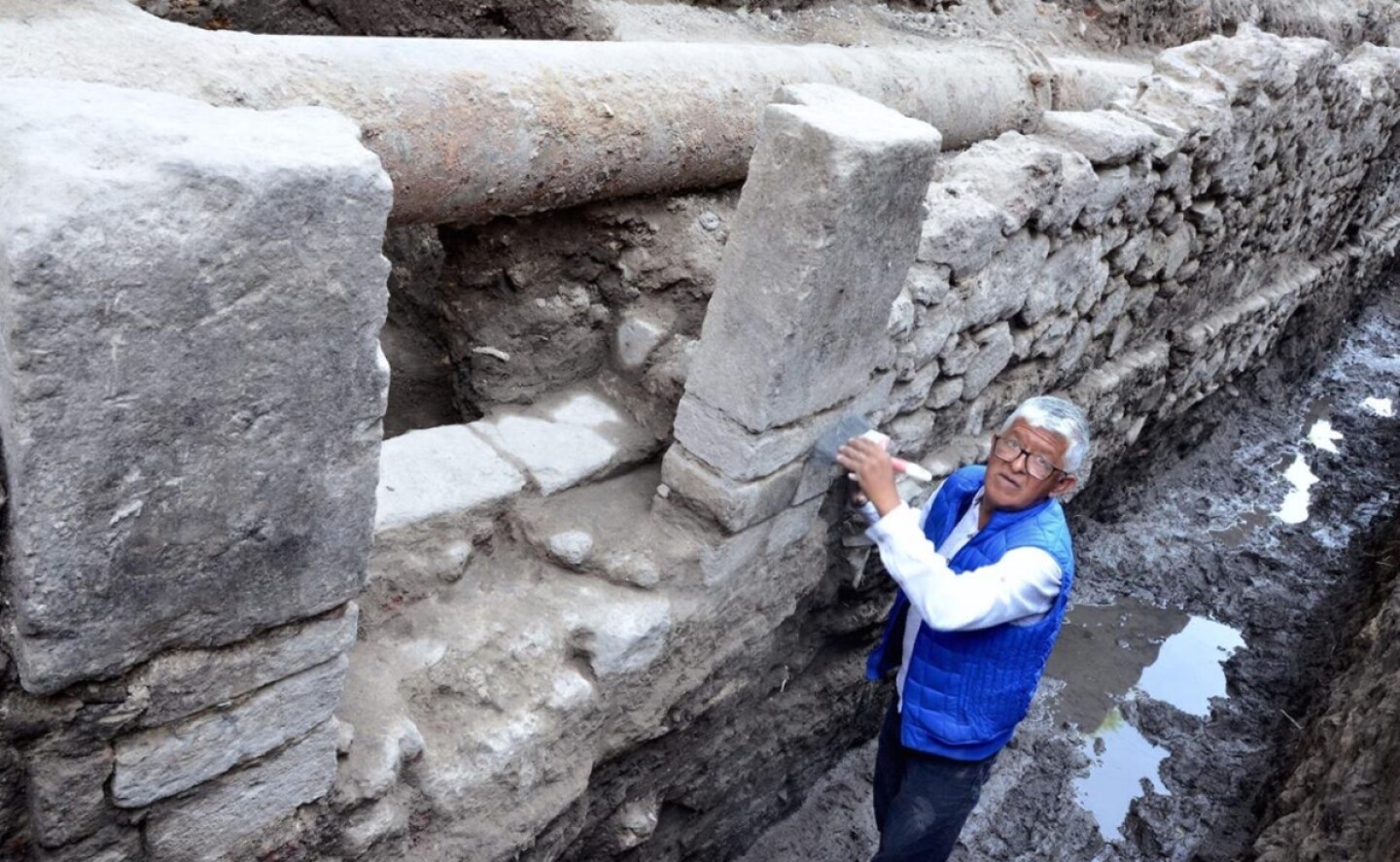 muro_novohispano_vestigios_inah_la_lagunilla_CDMX_1