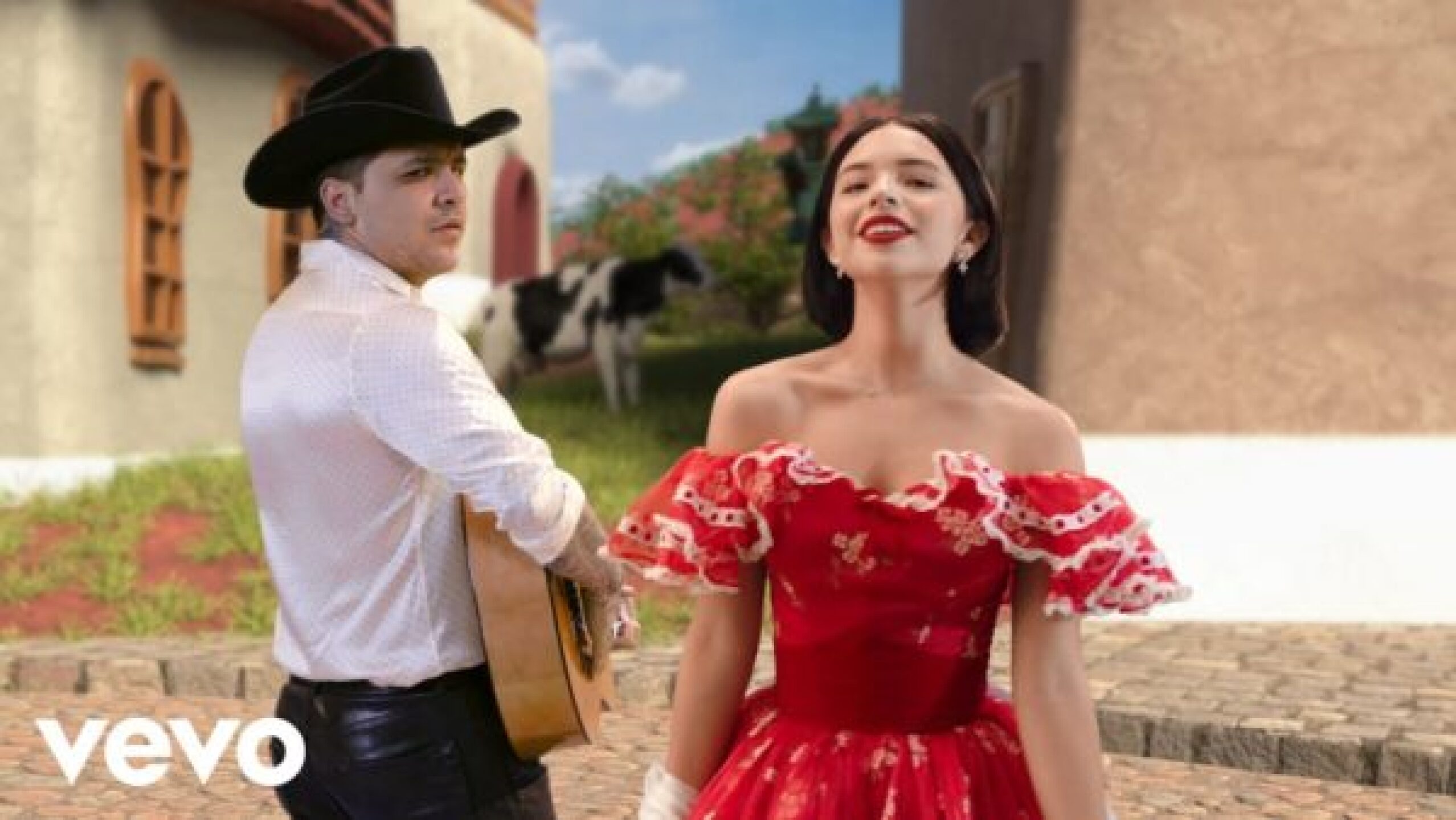 Christian-Nodal-Angela-Aguilar-600x338