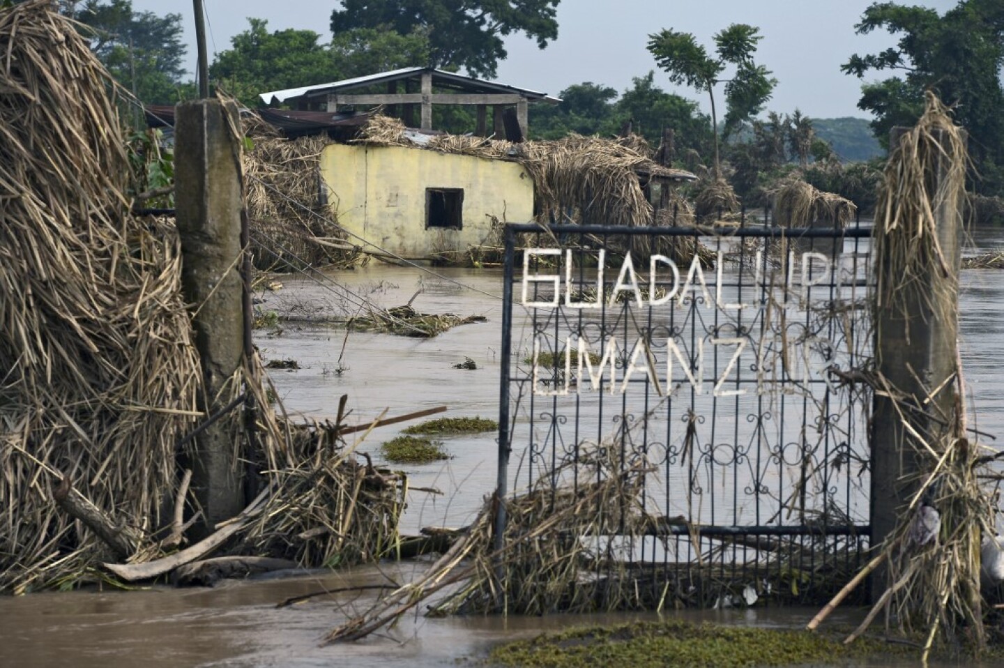 HONDURAS-WEATHER-HURRICANE-ETA