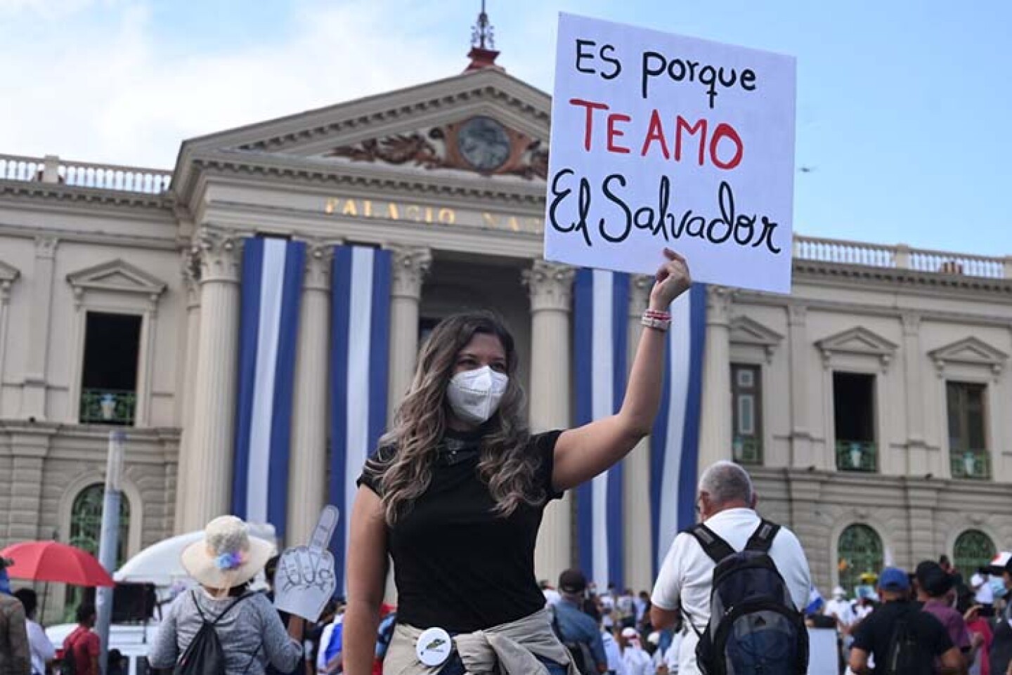 EL SALVADOR-BITCOIN-DEMONSTRATION