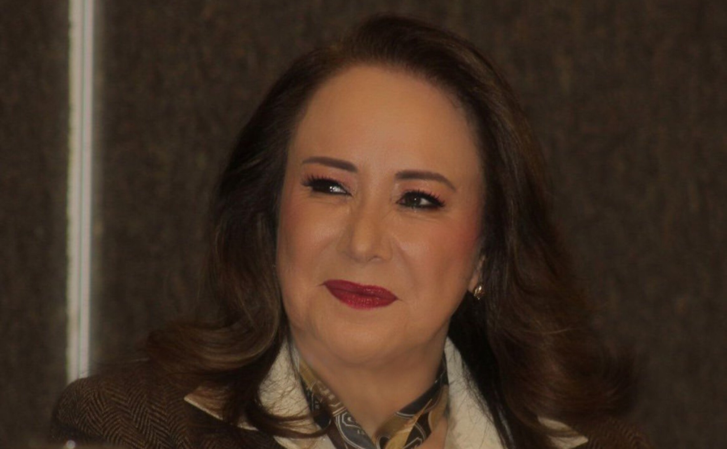 Yasmin-Esquivel-plagio-1