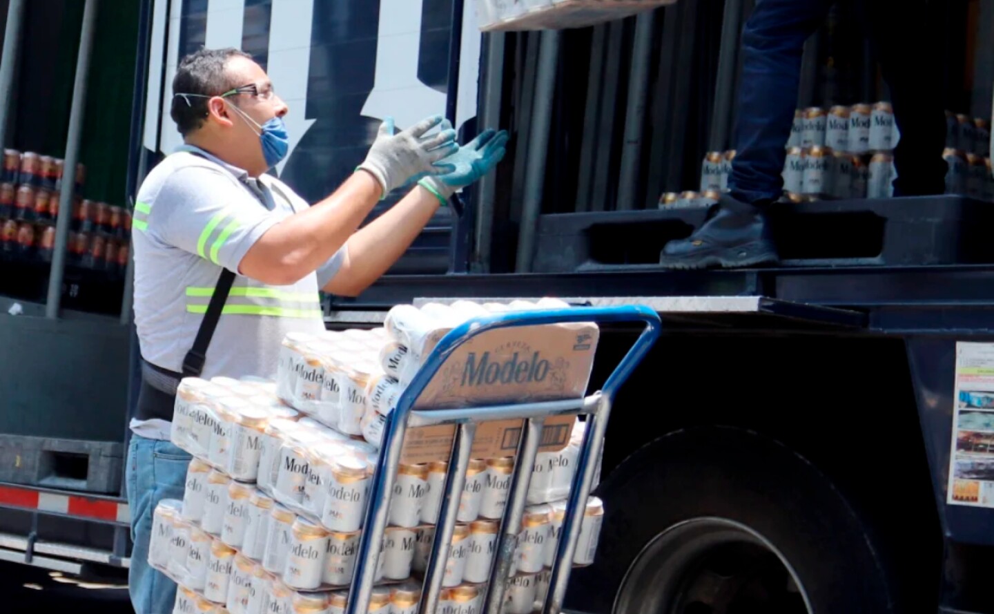 cerveza-san-luis-potosi-efe (1)