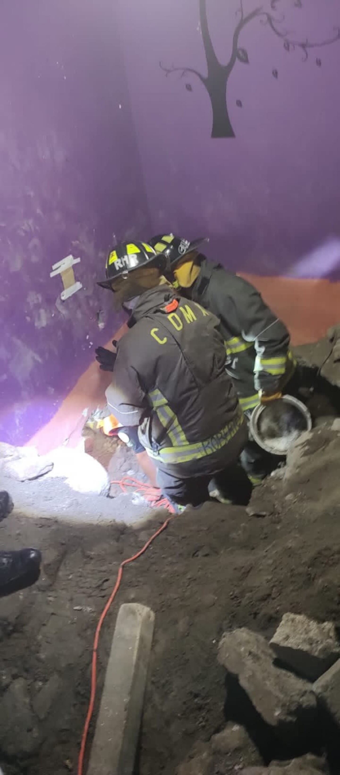 @Bomberos_CDMX Azcapotzalco