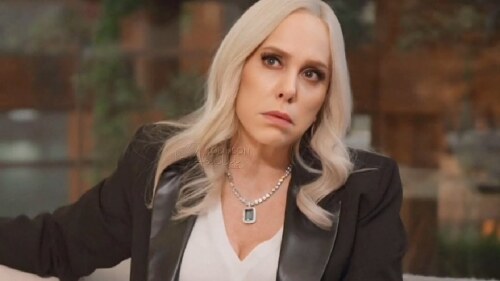 azela-robinson (2).jpg