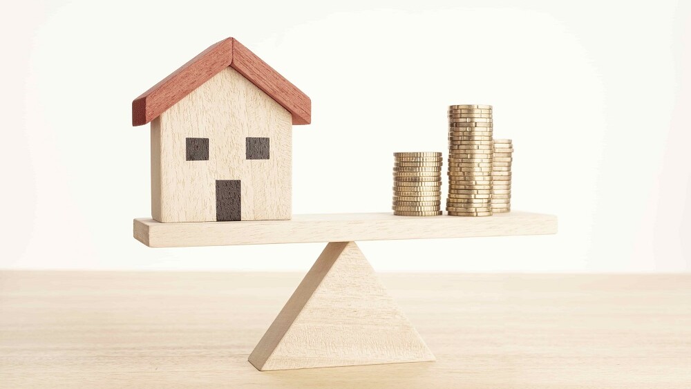 Las mujeres tampoco pueden tener vivienda propia