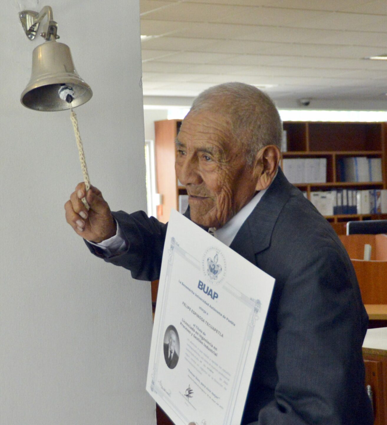 don-felipe-buap-1167x1280