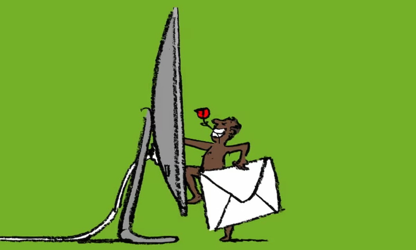 Creamos cuentas de correo electrónico para enviarnos mensajes eróticos