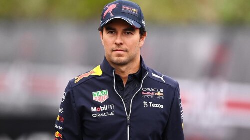 casco-checo
