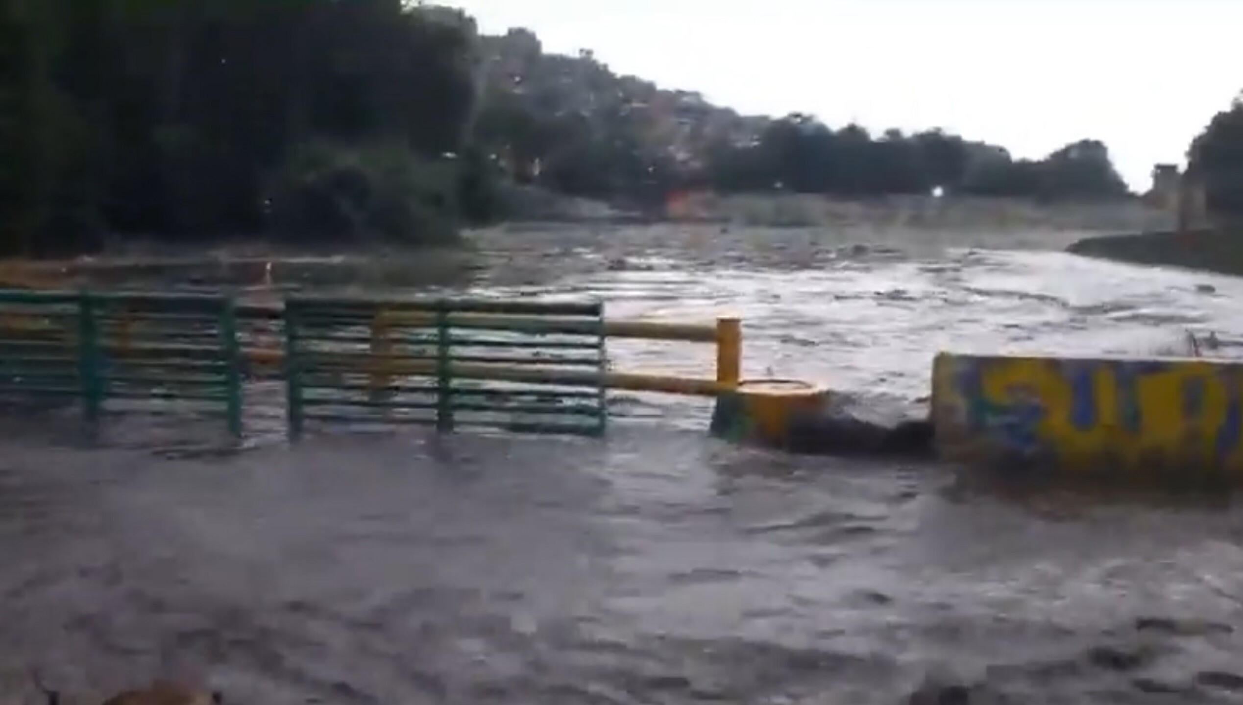 Presa San Francisco1.jpg