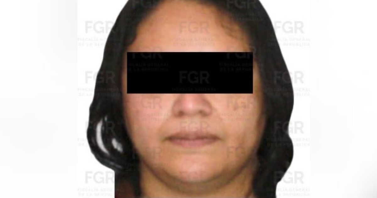 Photo: ejecentral.com.mx detenida.jpeg
