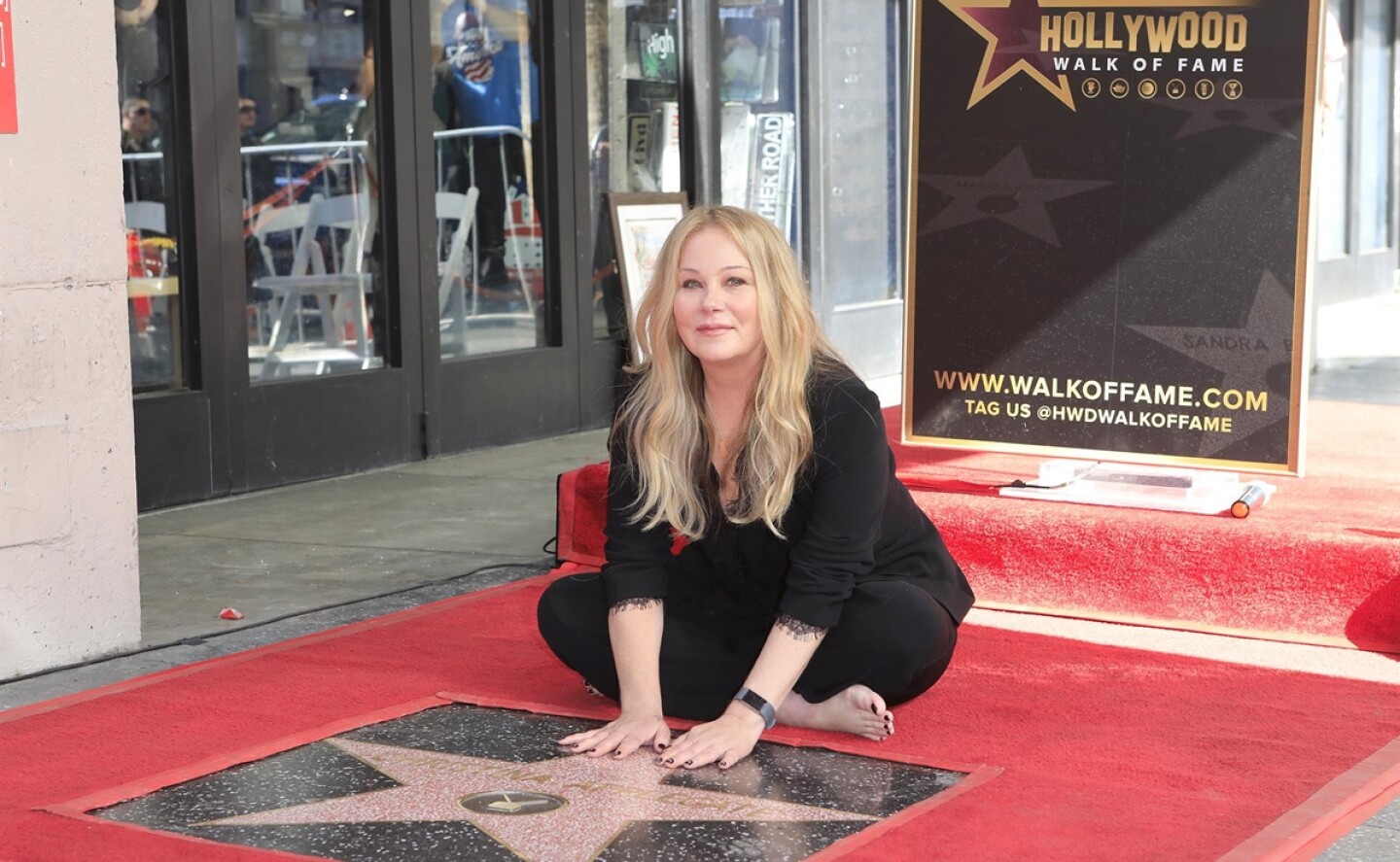 christina_applegate_esclerosis_multiple_estrella_paseo_de_la_fama