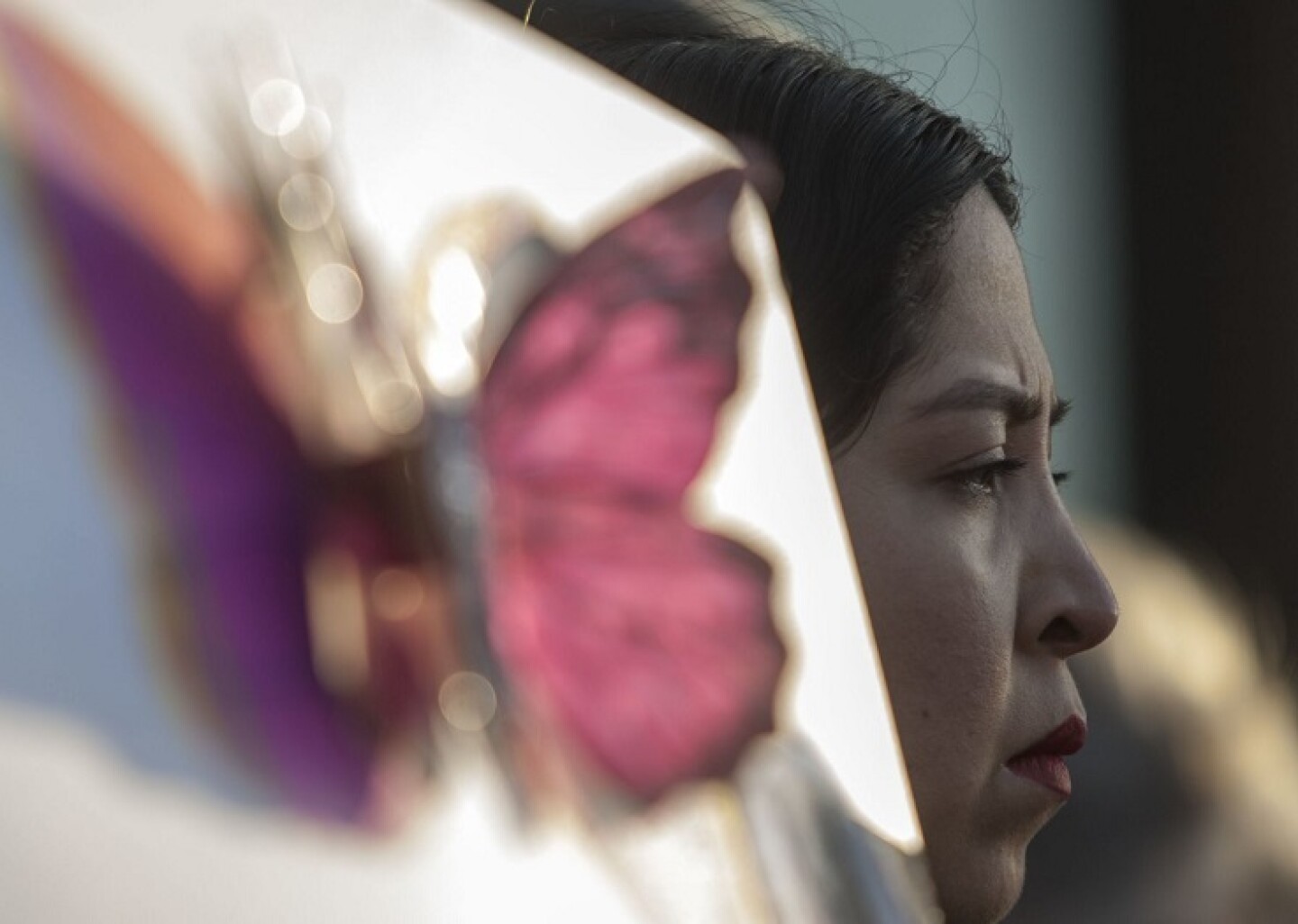 MONTERREY, NUEVO LEÓN, 08MARZO2018.- Mujeres de diversos colectivos, se reunieron en las afueras del Palacio de Gobierno, para manifestarse en contra de la violencia y acoso a las mujeres, en el Día Internacional de la Mujer.FOTO: GABRIELA PÉREZ MONTIEL /CUATOSCURO.COM