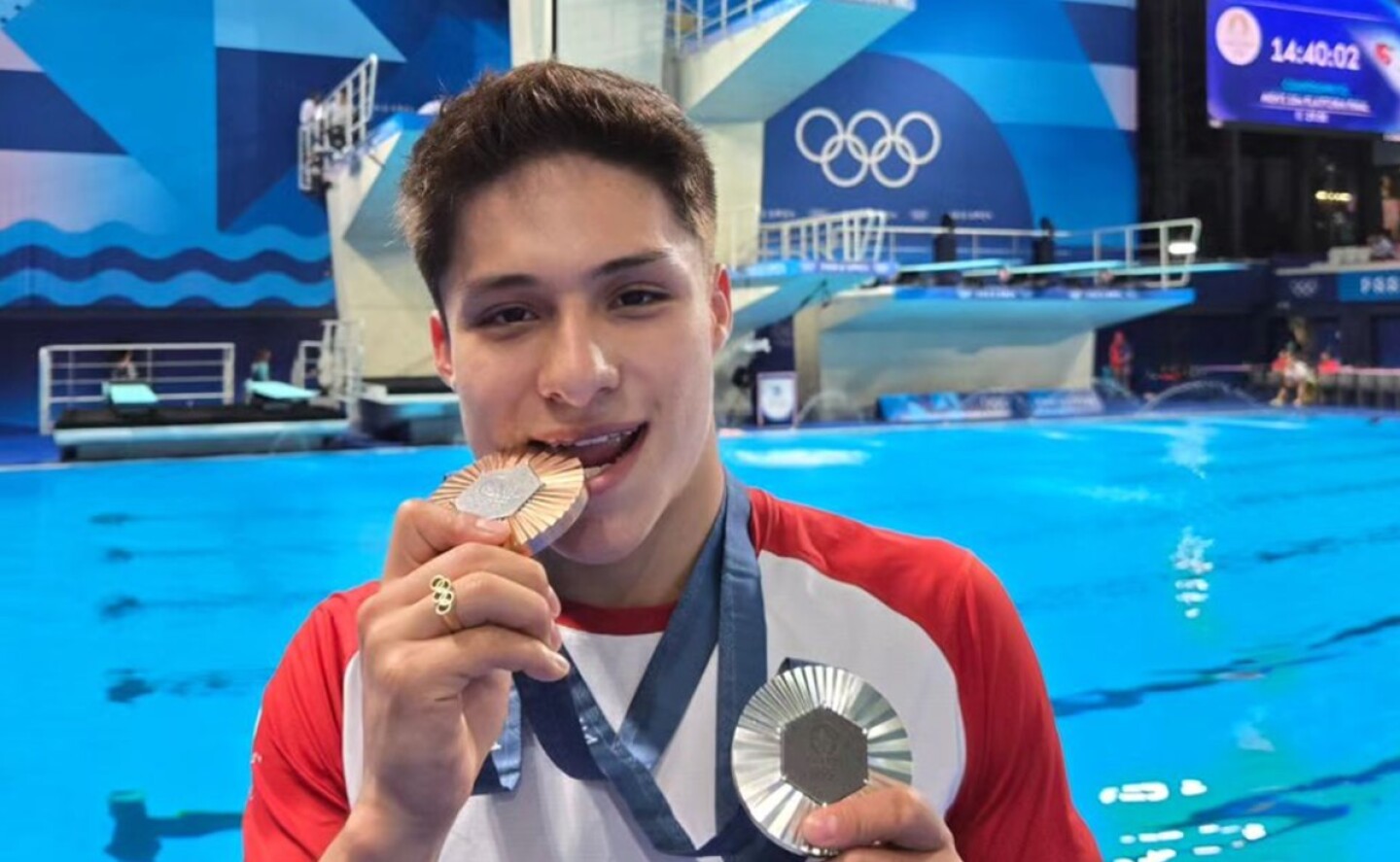 osmar_olvera_reposicion_medallas_paris_2024