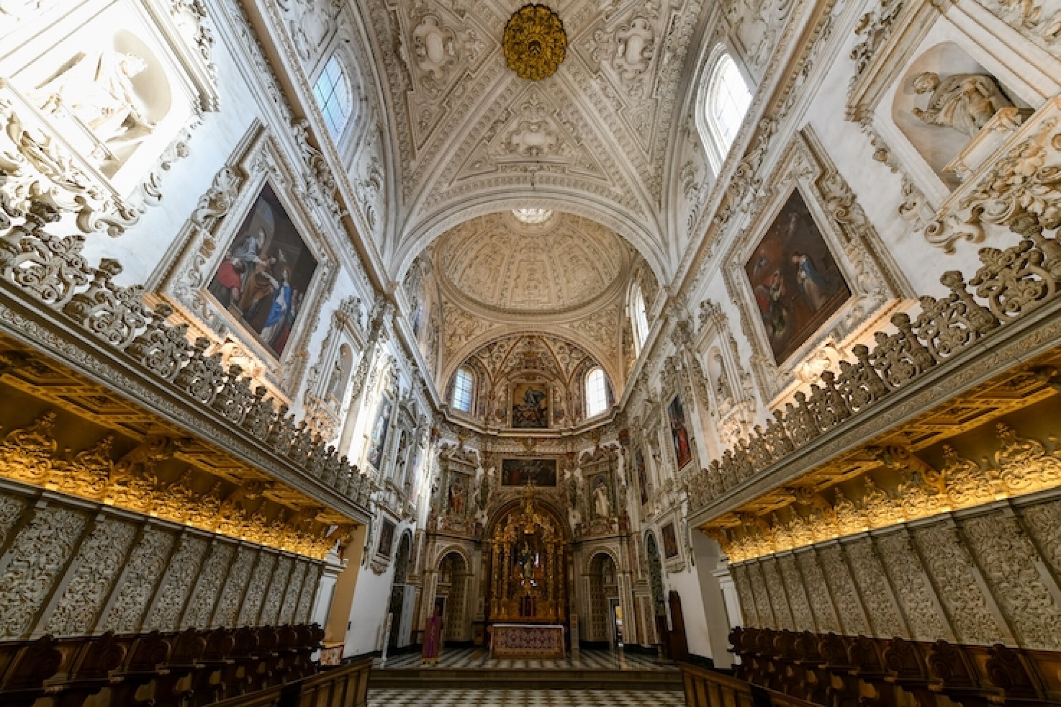 Granada,,Spain,-,Nov,29,,2021:,Interior,Of,The,Carthusian