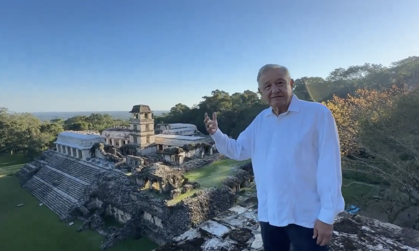 AMLO 2024