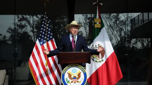 899485_Conferencia-Ken-Salazar-1_web