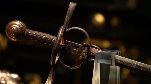 Espada de Cortés y fósiles de la prehistoria destacan en nuevo museo en norte de México