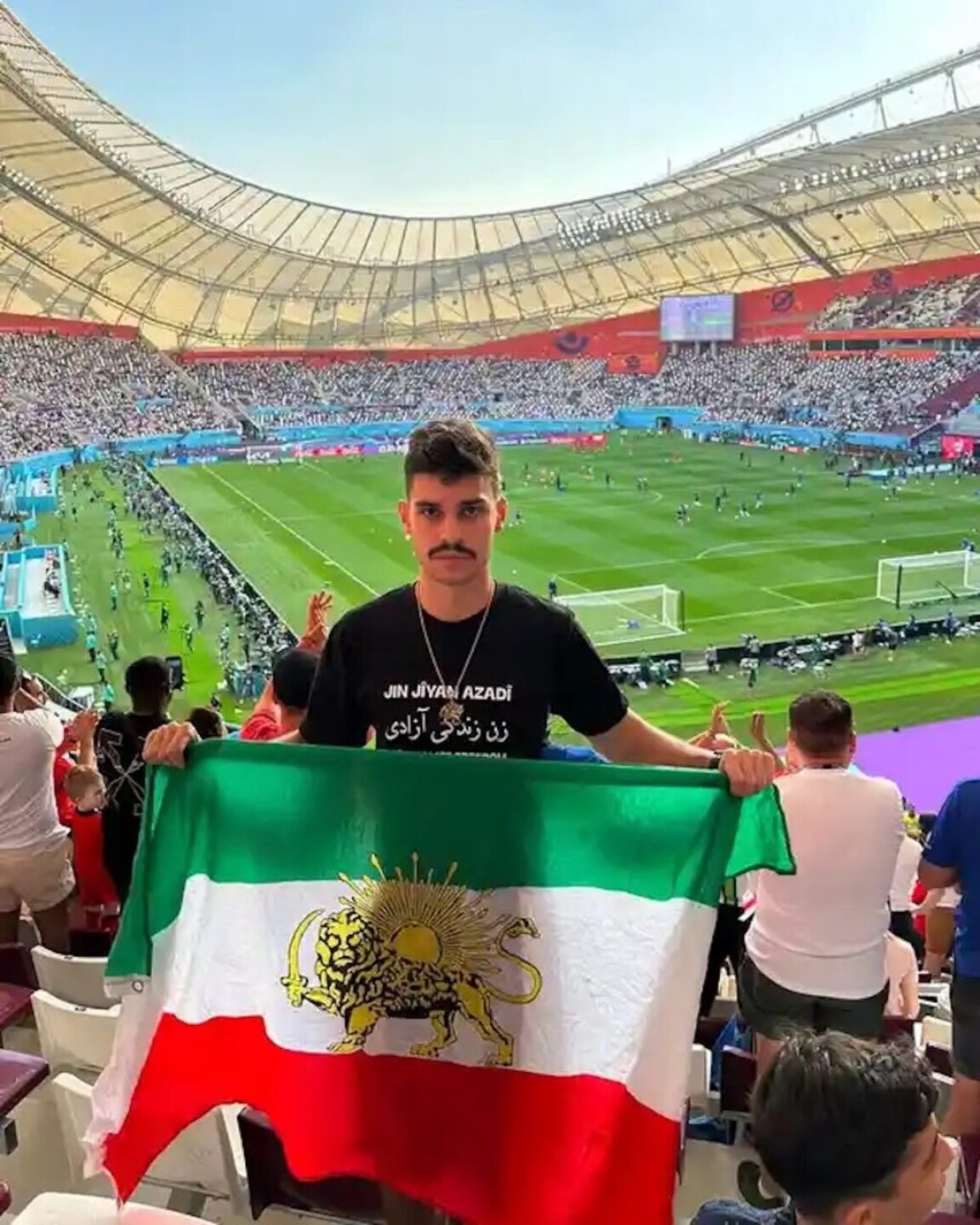 iran-qatar-3-1024x1280