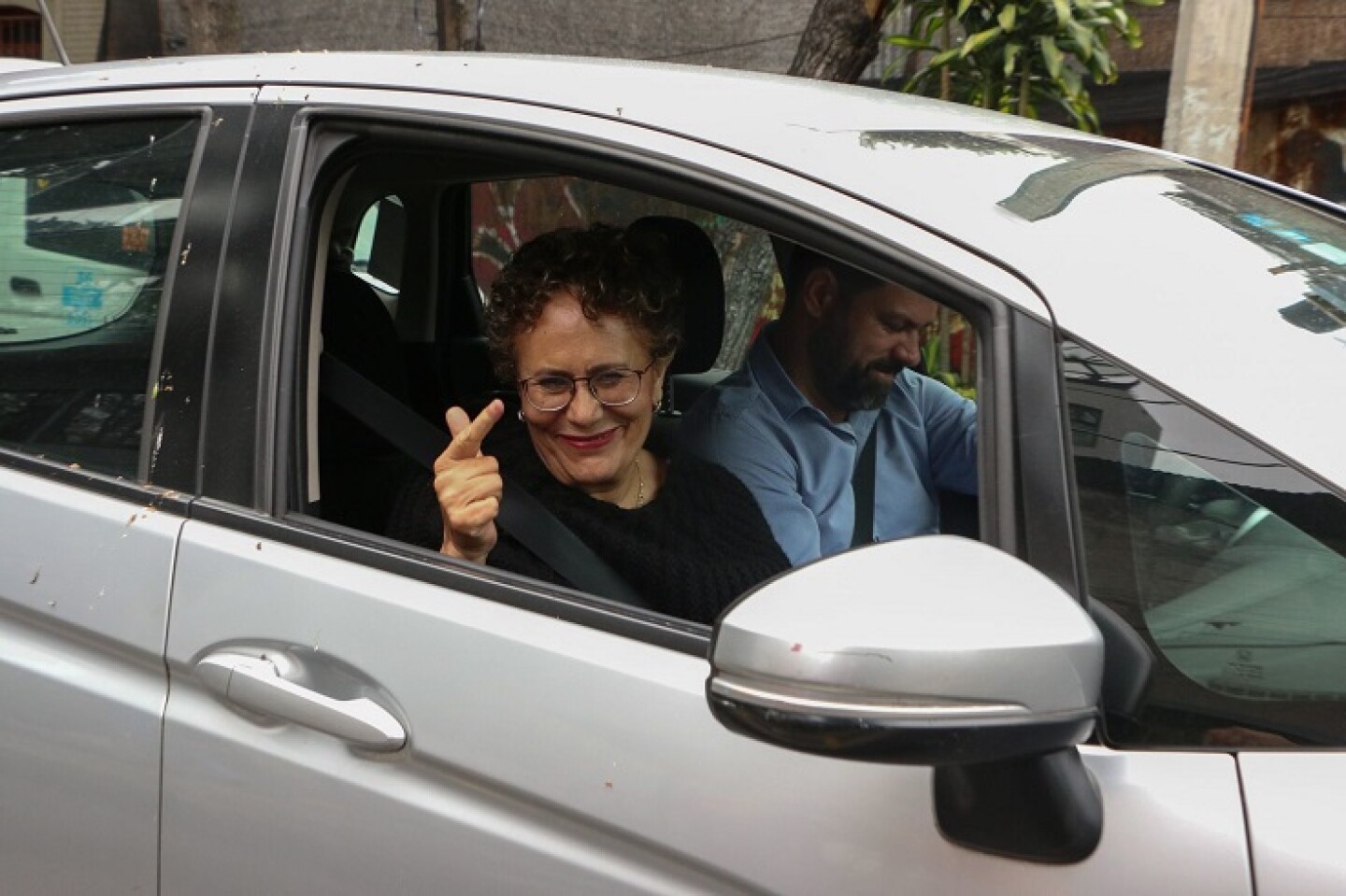 CIUDAD DE MÉXICO, 29SEPTIEMBRE2019.- Bertha Lujan, presidenta del Consejo Nacional de Morena, anuncio la tarde del domingo que renunciara a su cargo para postularse por la dirigencia del partido.FOTO: ROGELIO MORALES /CUARTOSCURO.COM